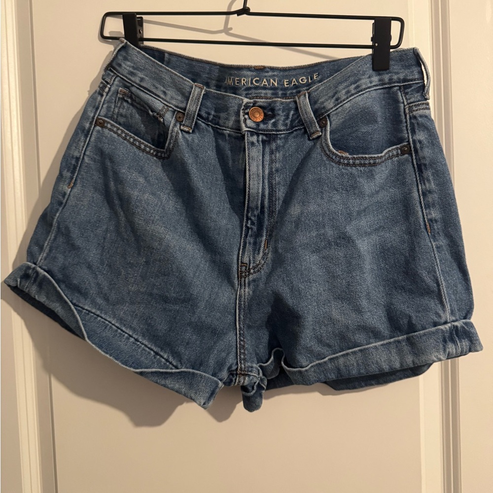 American Eagle Outfitters Mom Short